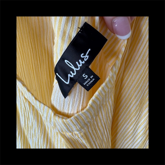 Lulu's Tank Top Small Yellow White Stripes Stripe BowTie BRAND NEW Double Straps - Picture 3 of 3